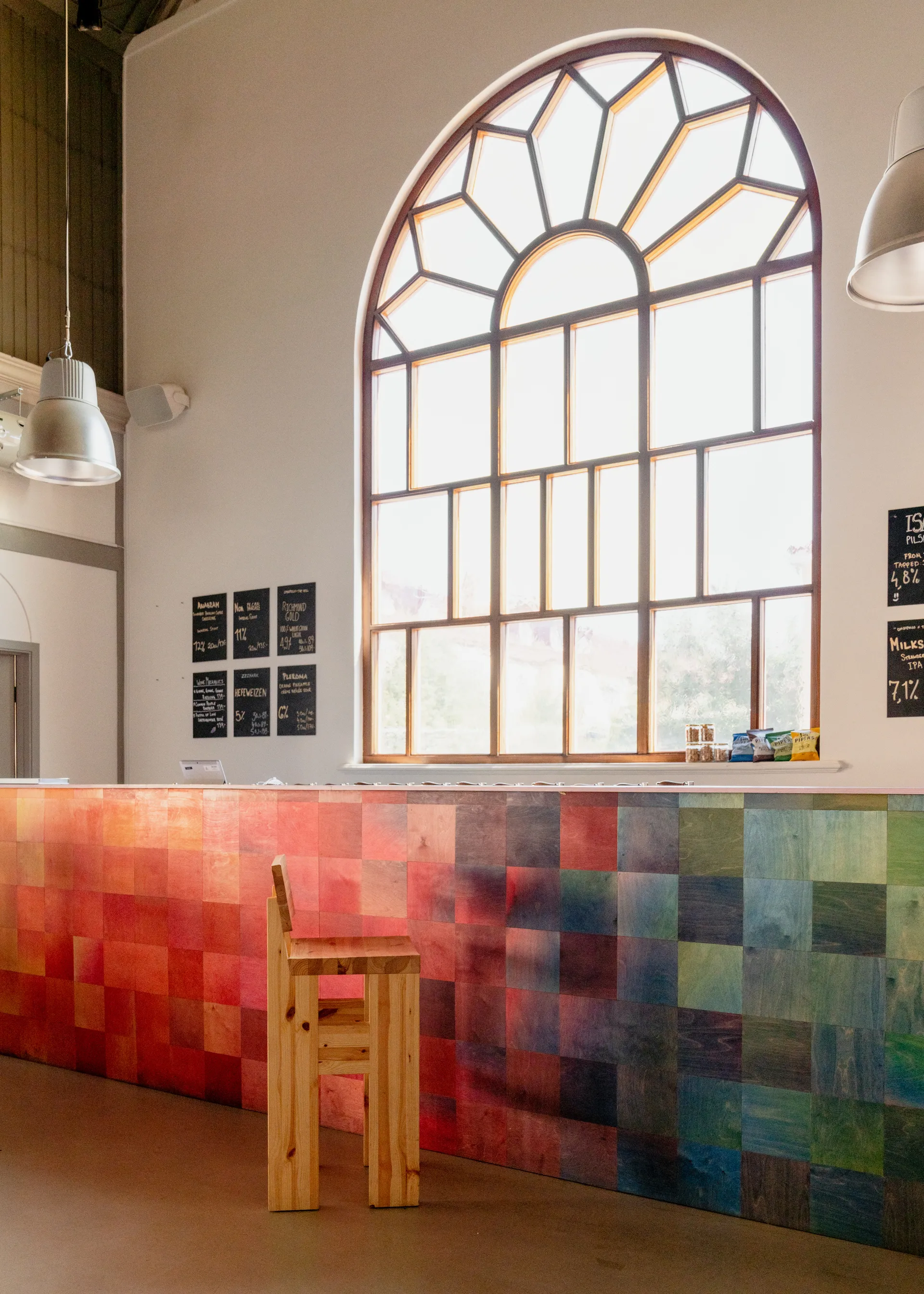 001 Bar Stool barkruk, Mat geolied en gewaxt grenen, 65 cm Vaarnii