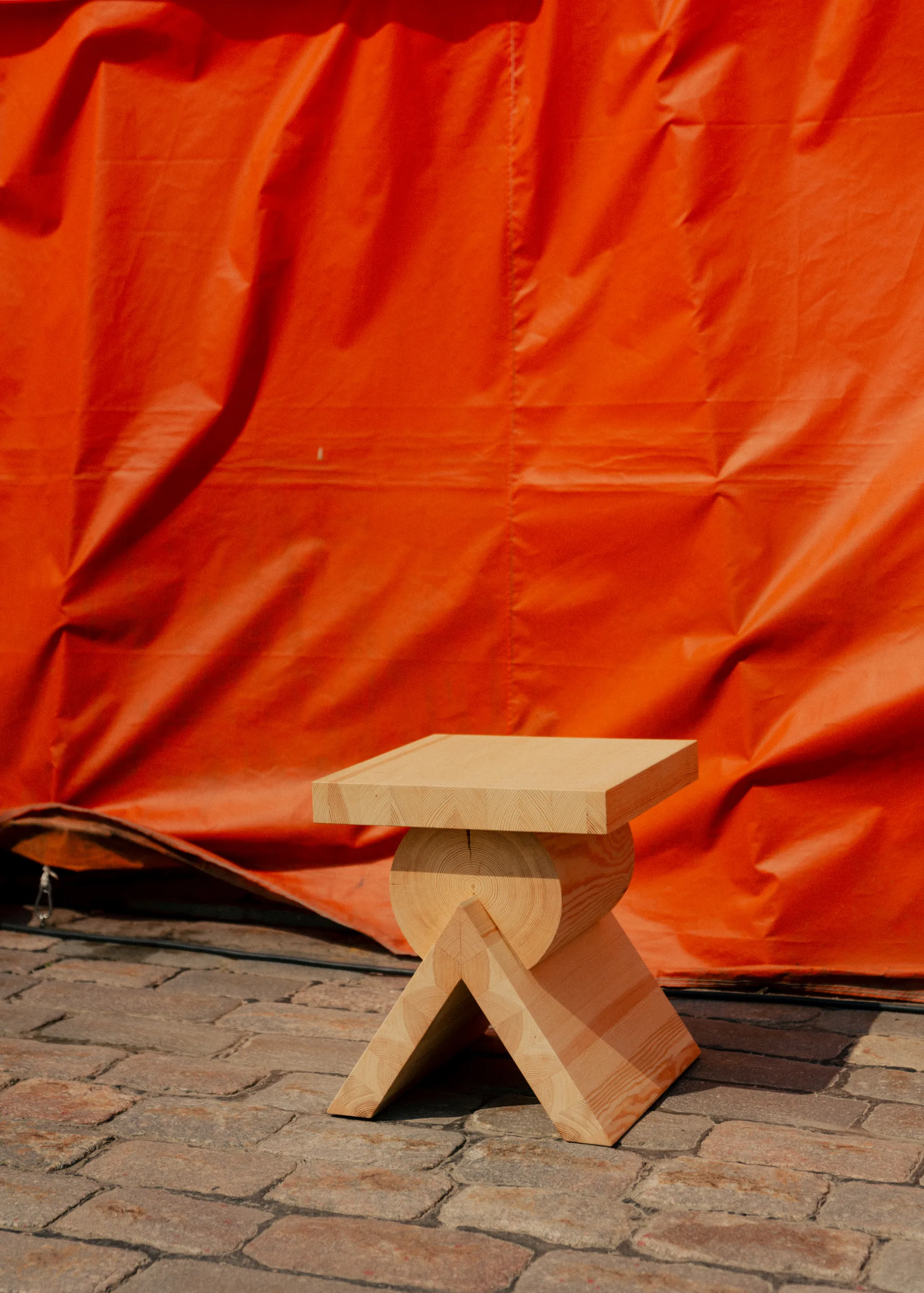 006 AA Side Table bijzettafel, Mat geolied en gewaxt grenen, 40x40x45 cm Vaarnii