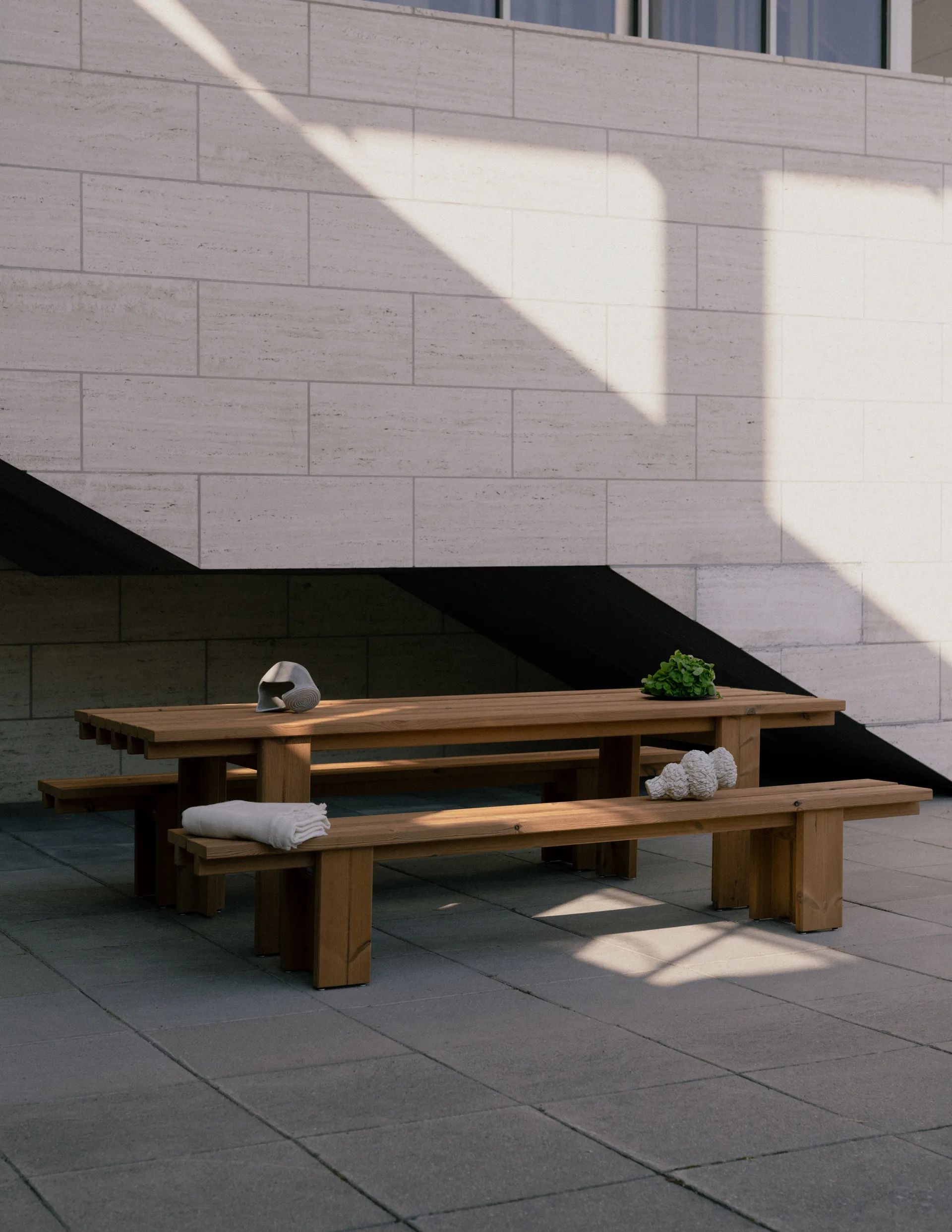 013 Osa Outdoor Table tafel, Warmtebehandeld grenen, 182x75x78 cm Vaarnii