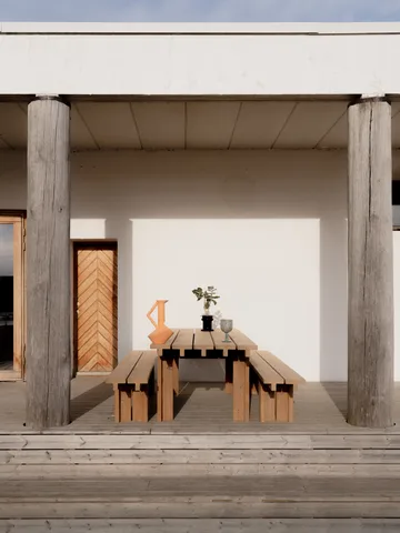 013 Osa Outdoor Table tafel - Warmtebehandeld grenen, 270x94x78 cm - Vaarnii