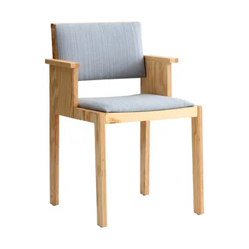 016 Maasto Dining Armchair armstoel - Mat geolied en gewaxt grenen, voorkant gestoffeerd grijs - Vaarnii