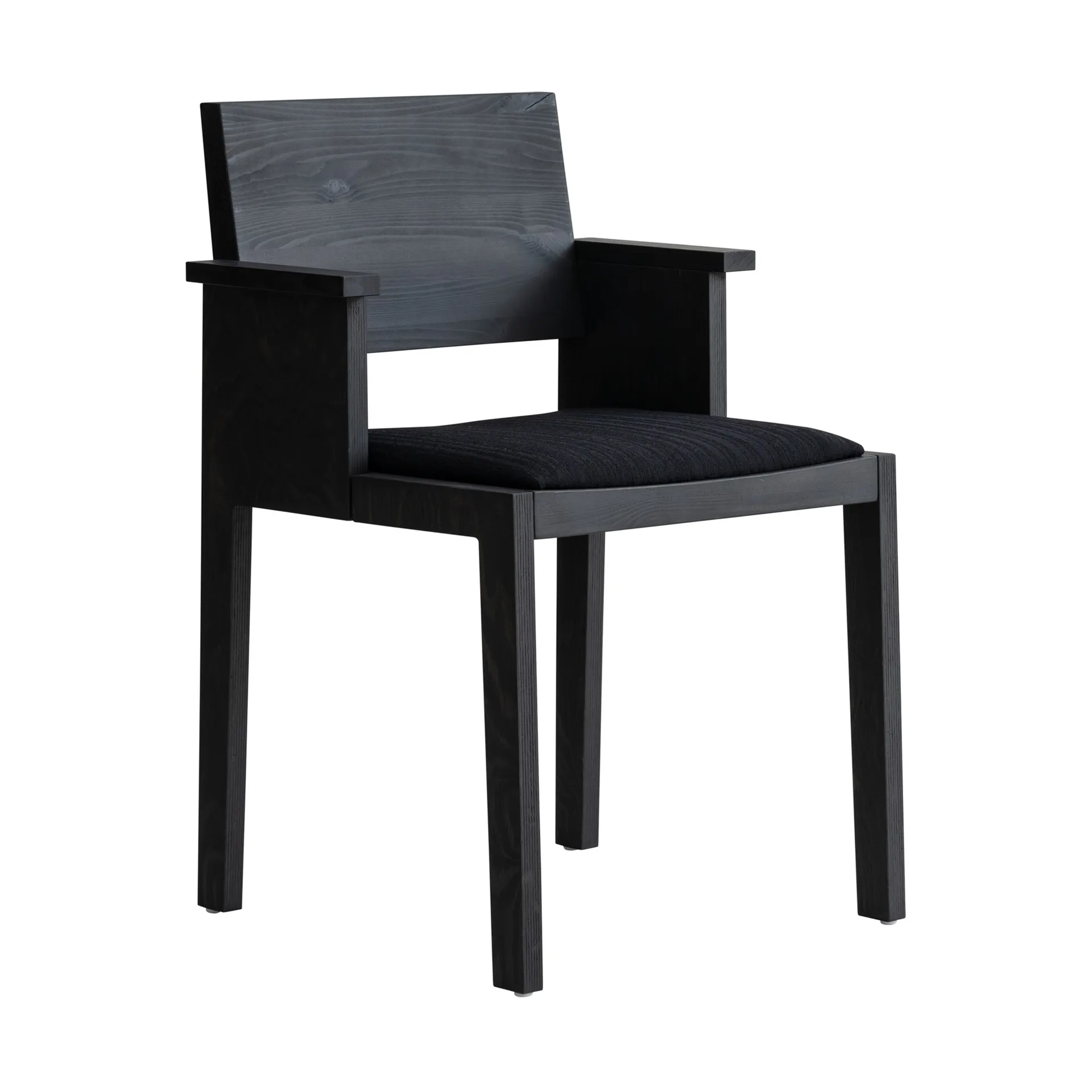 016 Maasto Dining Armchair armstoel, Zwart gebeitst grenen, gestoffeerde zitting zwart Vaarnii