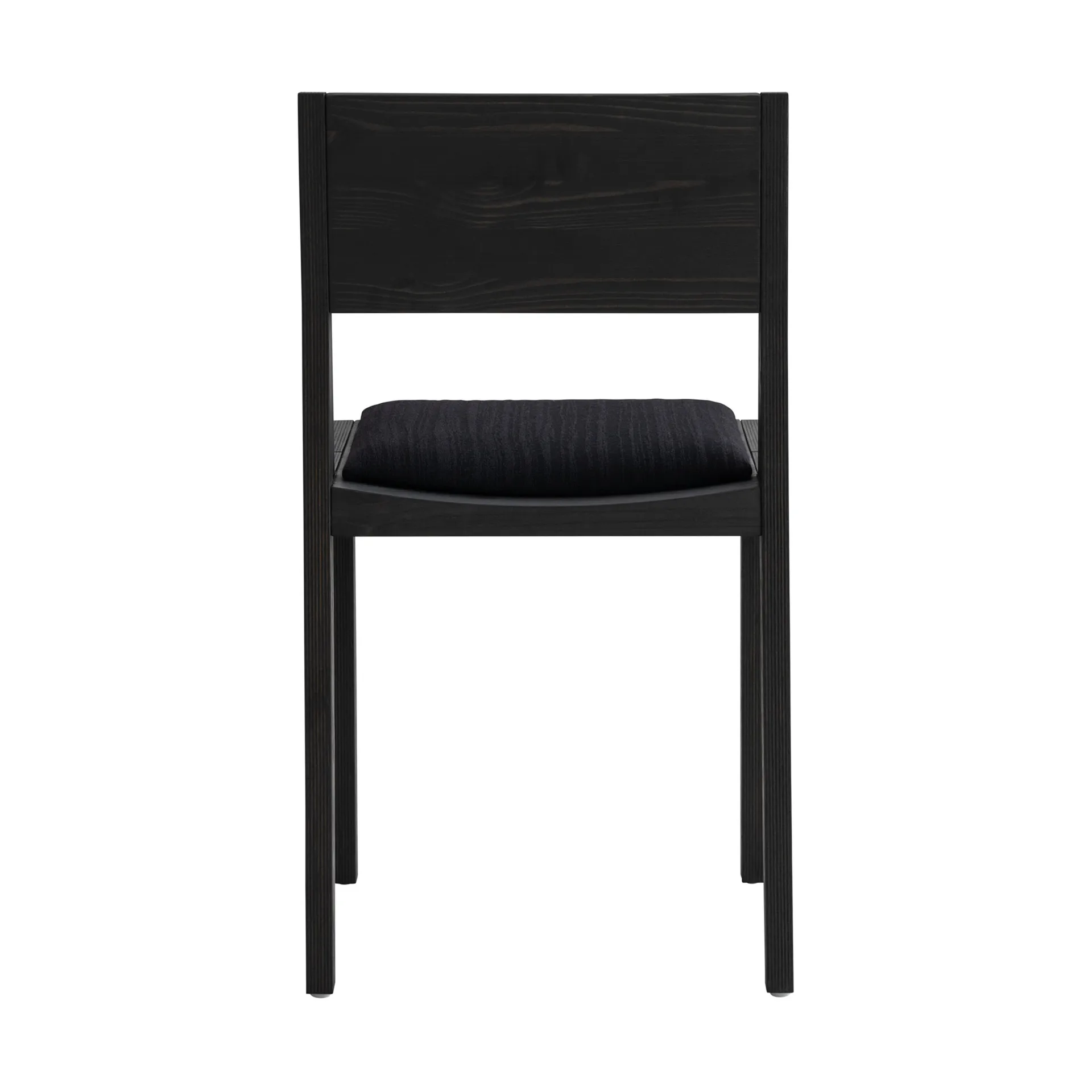 016 Maasto Dining Chair stoel, Zwart gebeitst grenen, gestoffeerde zitting zwart Vaarnii
