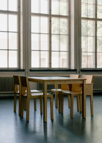 016 Maasto Table tafel - Mat geolied en gewaxt grenen, 90x90x75 cm - Vaarnii