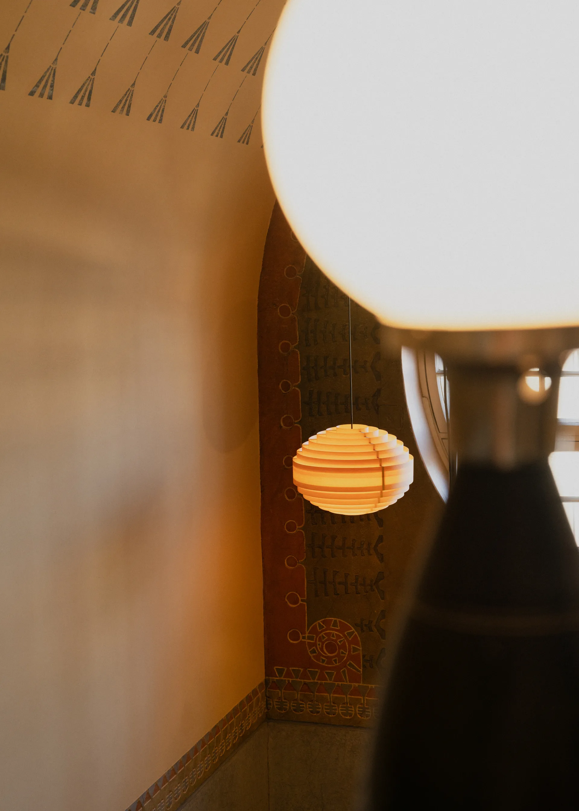 1002 Hans Pendant hanglamp, Mat geolied en gewaxt grenen, Ø46 cm Vaarnii