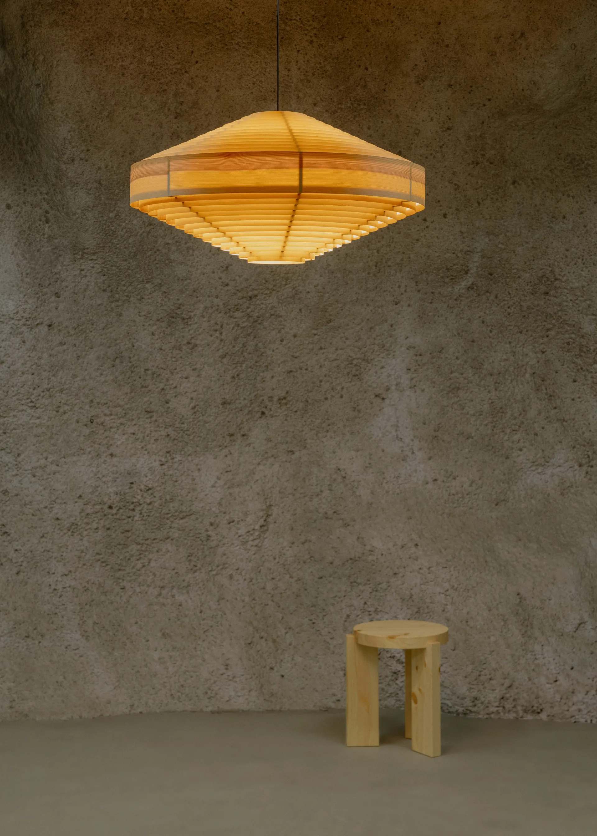 1003 Hans Pendant hanglamp, Mat geolied en gewaxt grenen, XL Ø90 cm Vaarnii