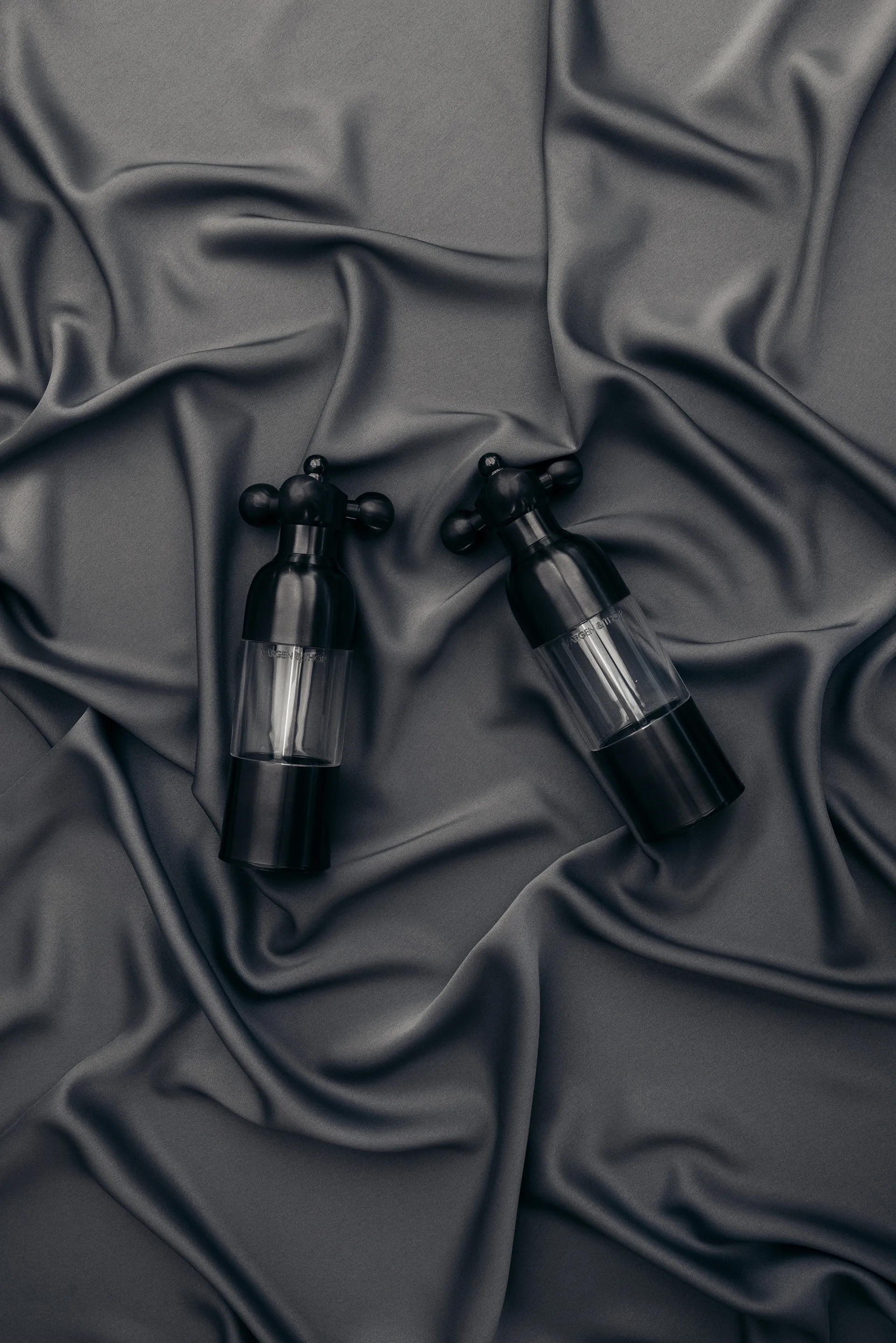 Axia zout- en pepermolen set, Matzwart Vargen & Thor