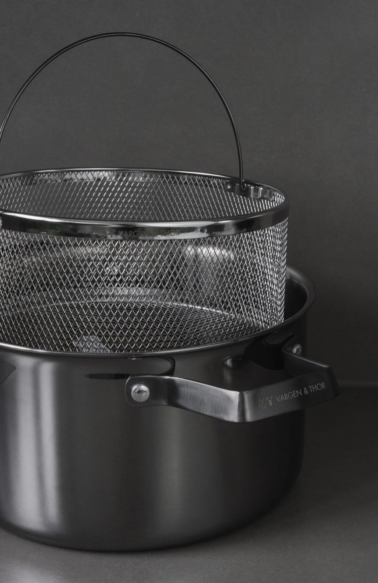 Bas pastamand, Zilver, Ø21 cm Vargen & Thor
