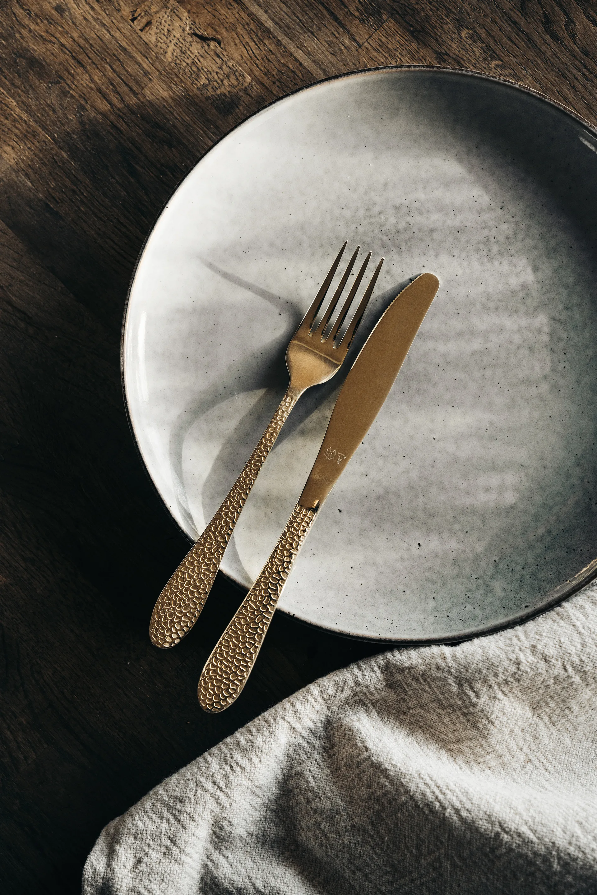 Vargen & Thor bestekset 16-delig, Aura, cava Vargen & Thor