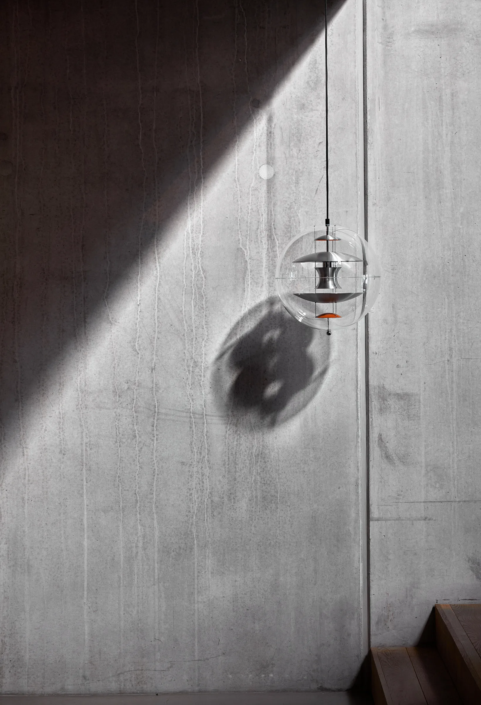 VP Globe Brushed Alu plafondlamp, Ø40 cm Verpan