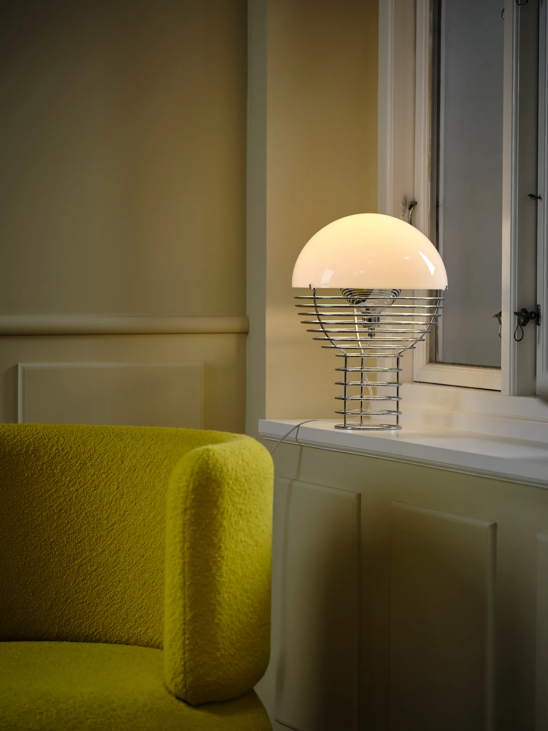 Wire tafellamp Ø30 cm, Chrome-white Verpan