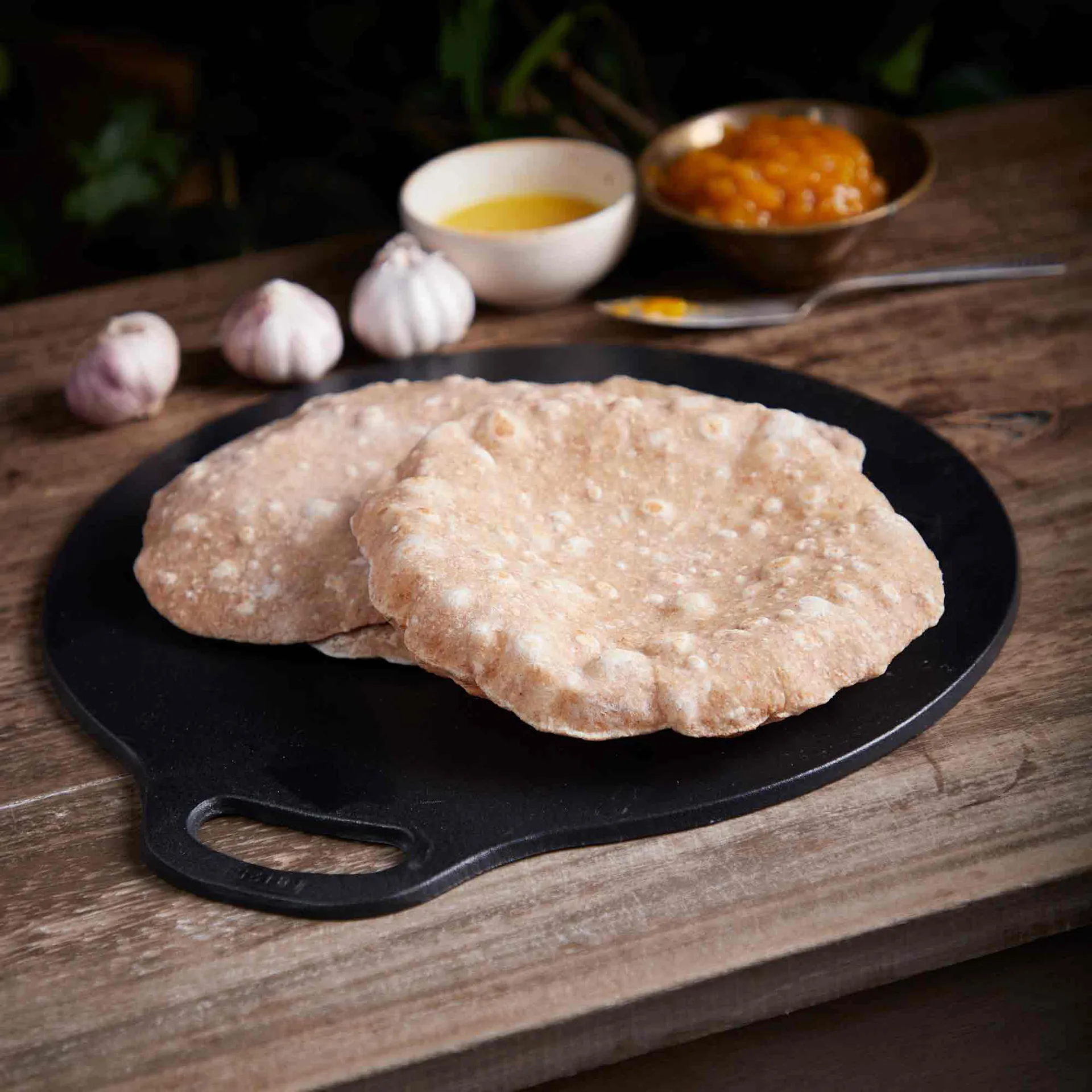 Victoria Tawa bakplaat gietijzer pre-seasoned, ø38 cm Victoria
