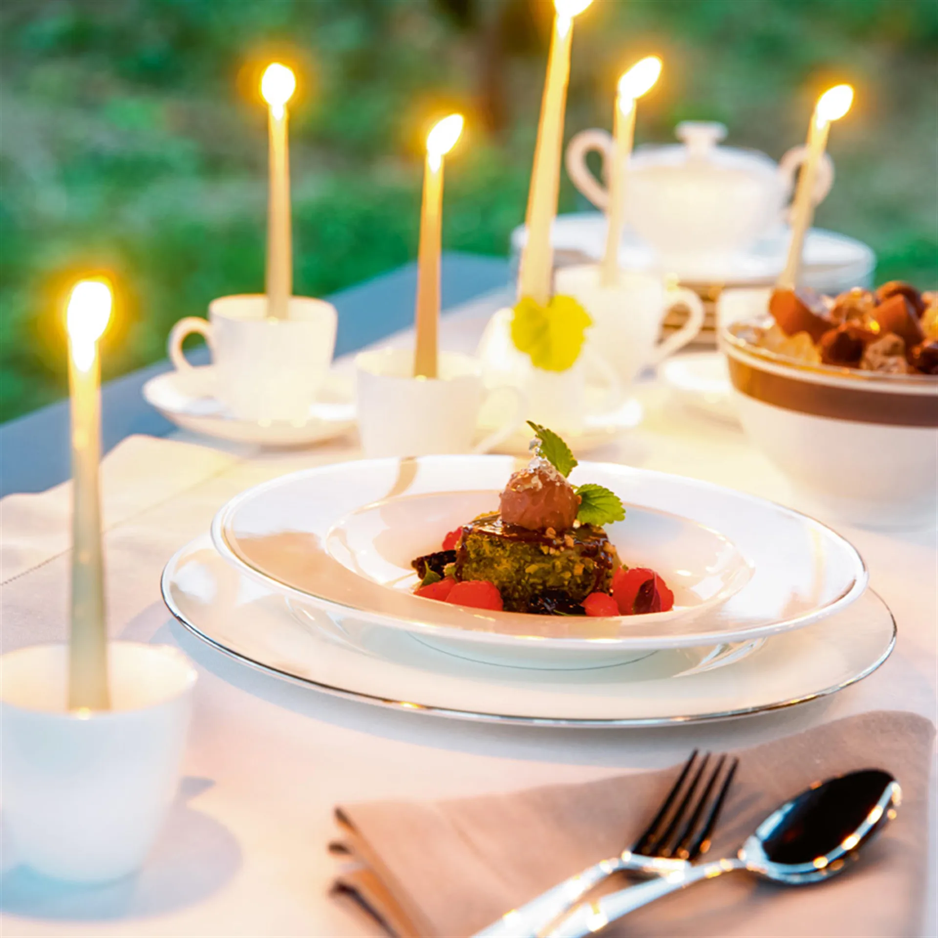 Anmut Platinum diep bord, 24 cm. Villeroy & Boch