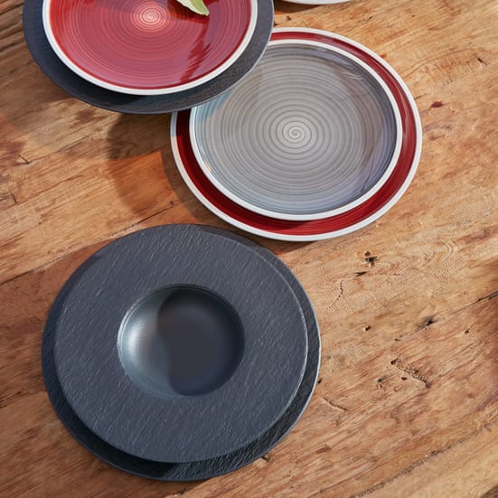 Manufacture Rock diep bord Ø28 cm, zwart Villeroy & Boch