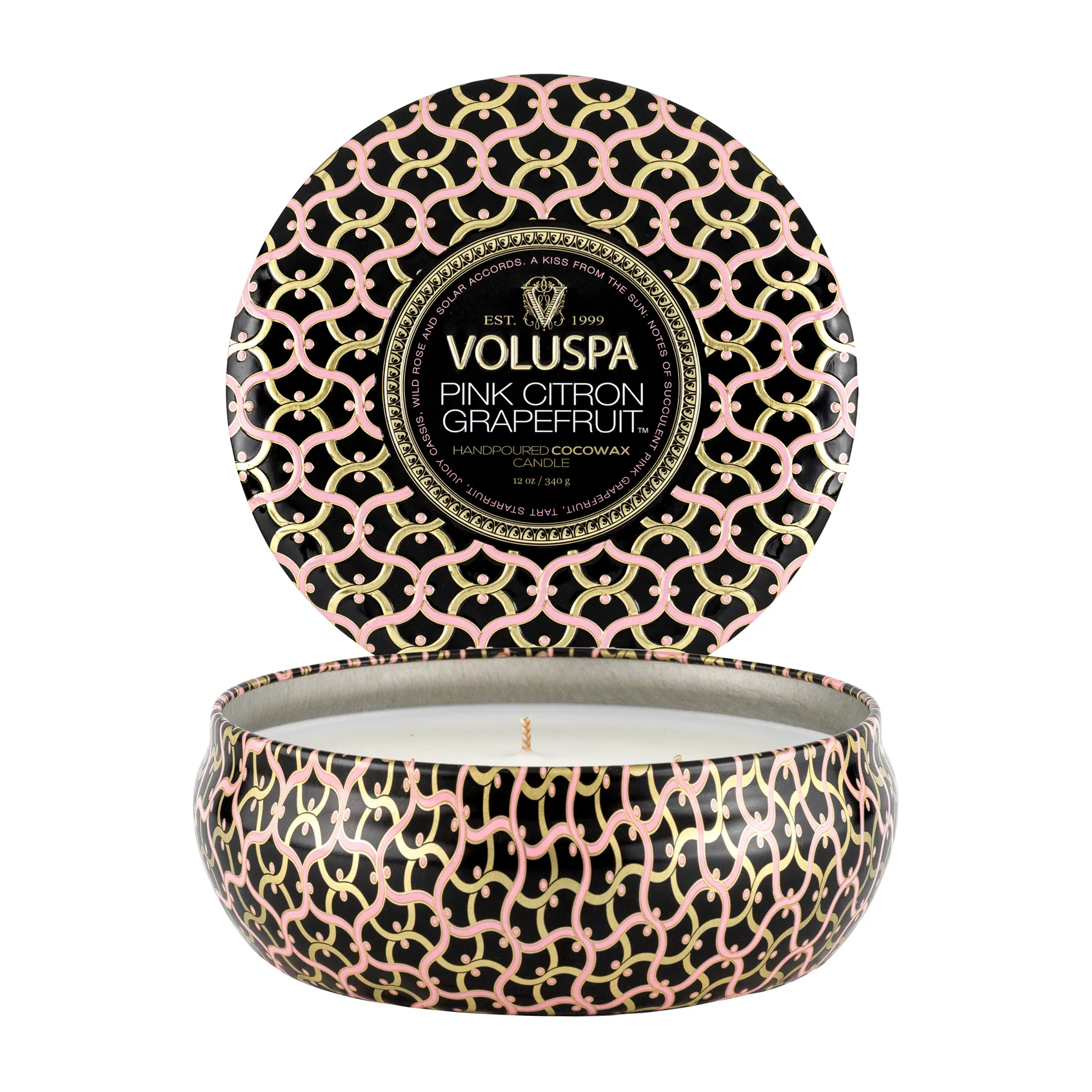 Maison Noir 3-wick Tin geurkaars 40 uur, Pink Citron Grapefruit Voluspa