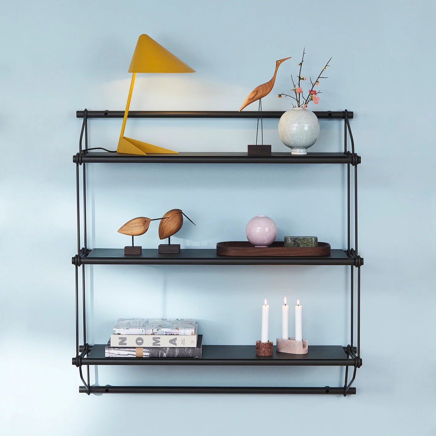 Carved Wood dienblad ovaal, Walnoot Warm Nordic