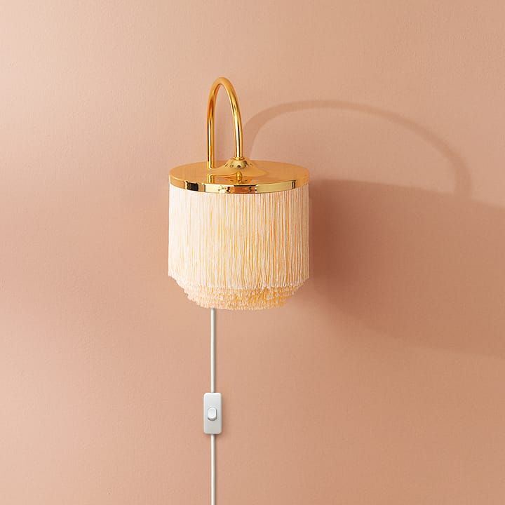 Fringe muurlamp, pale pink, met messing geplateerd staal Warm Nordic