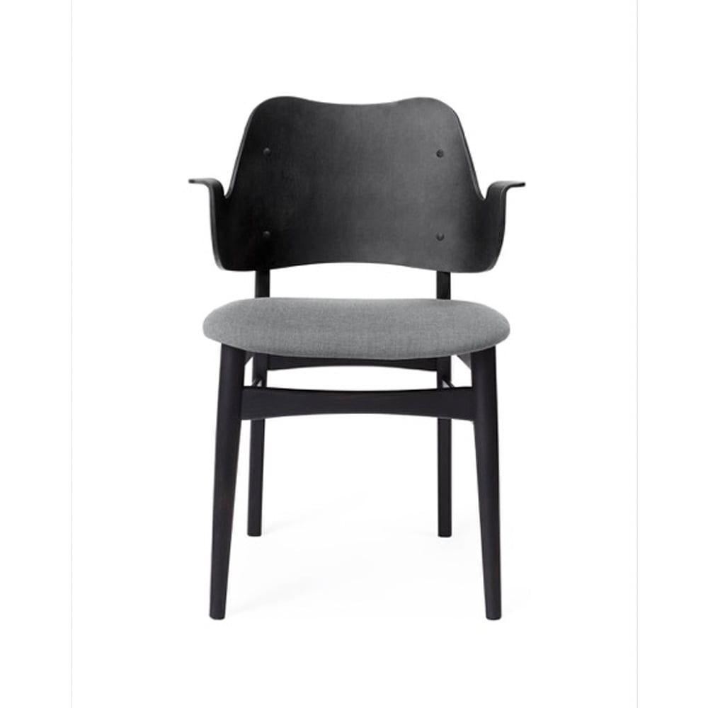 Warm Nordic Gesture stoel, gestoffeerde zitting stof canvas 134 grey melange, zwartgelakt beukenhouten onderstel, gestoffeerde zitting