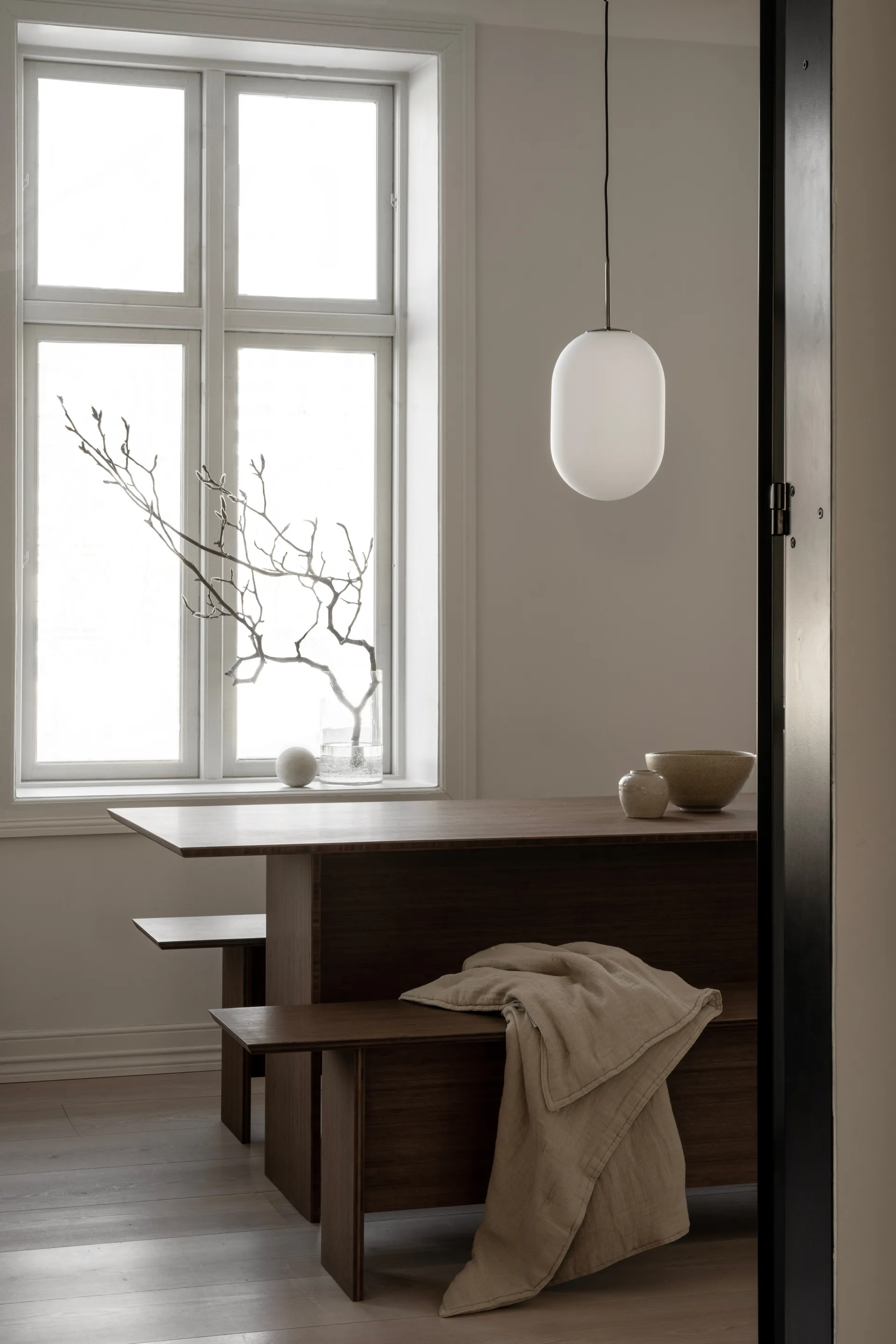 Noor Hanglamp L Ø24 cm, Wit Watt & Veke