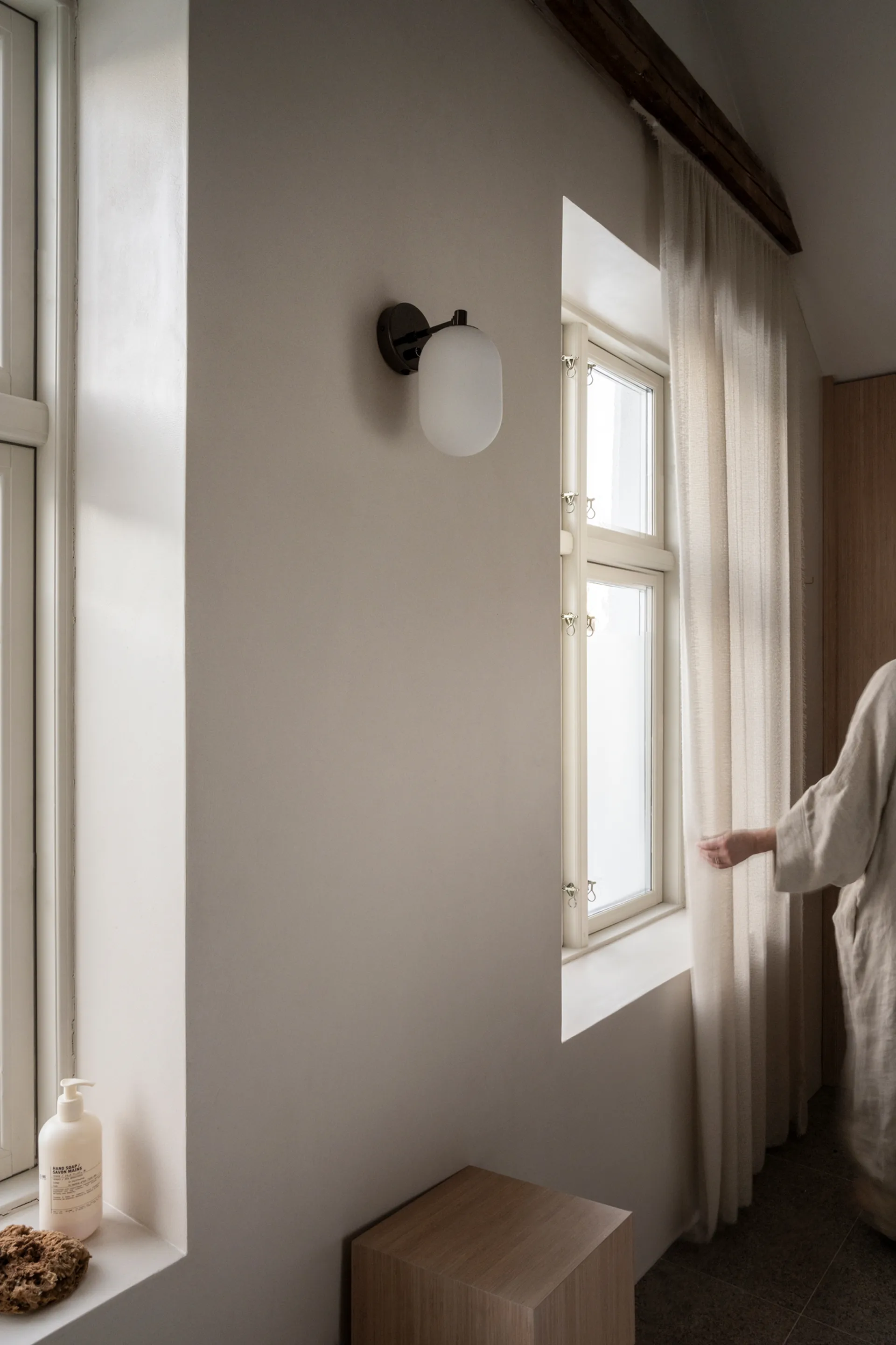 Noor wandlamp 18 cm, Wit Watt & Veke