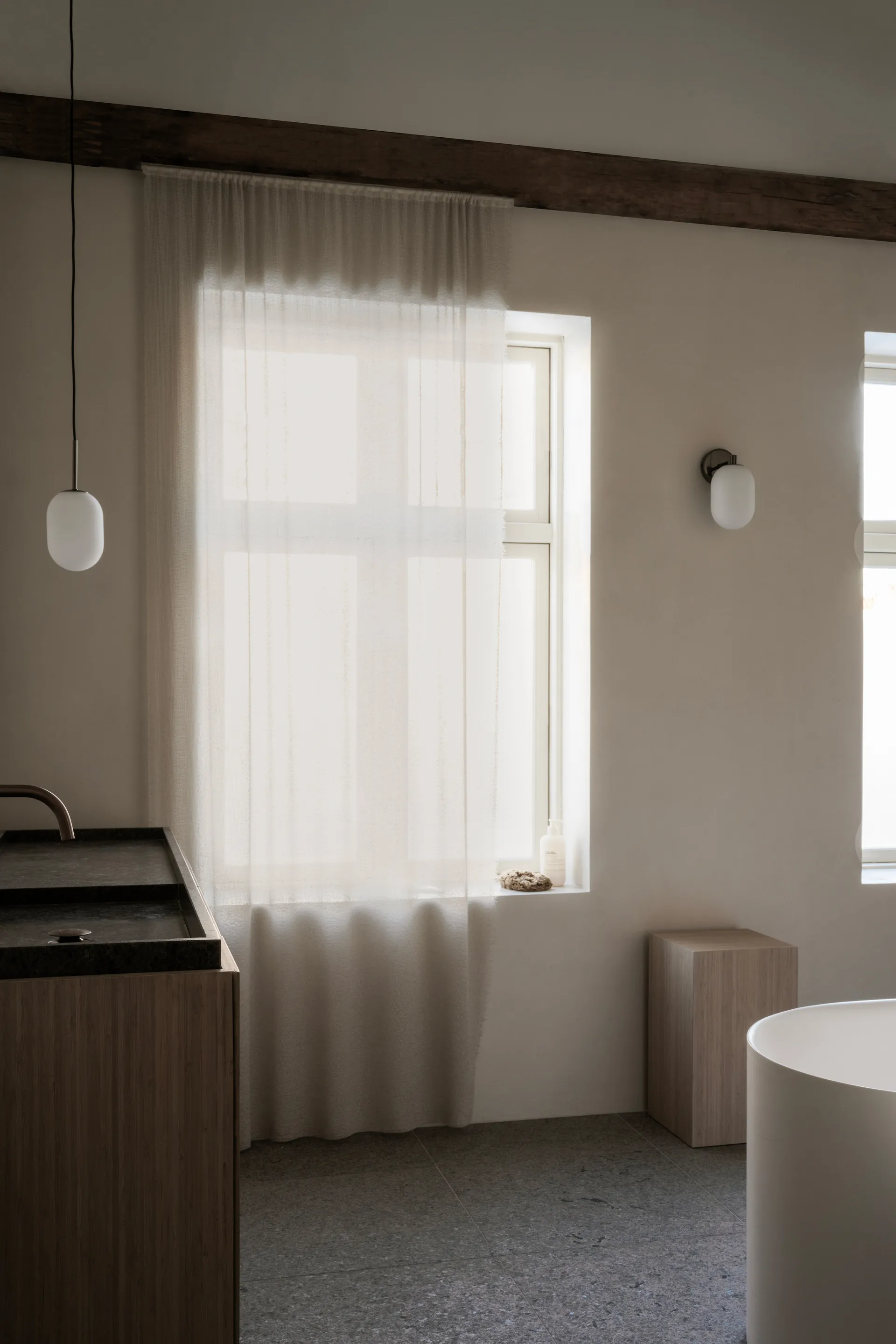 Noor wandlamp 18 cm, Wit Watt & Veke