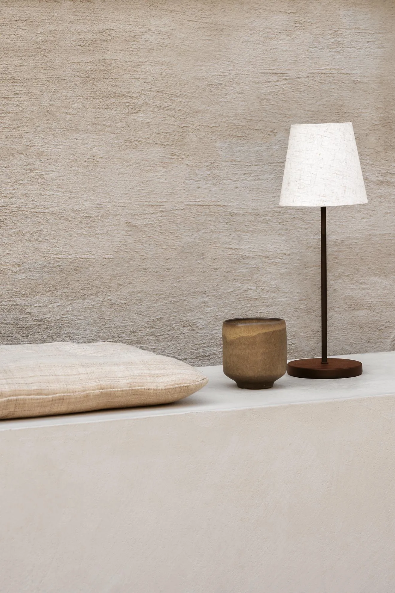 Tyra table draagbare tafellamp Ø14 cm, Coffee Watt & Veke