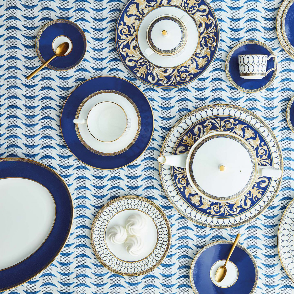 Wedgwood shop renaissance gold