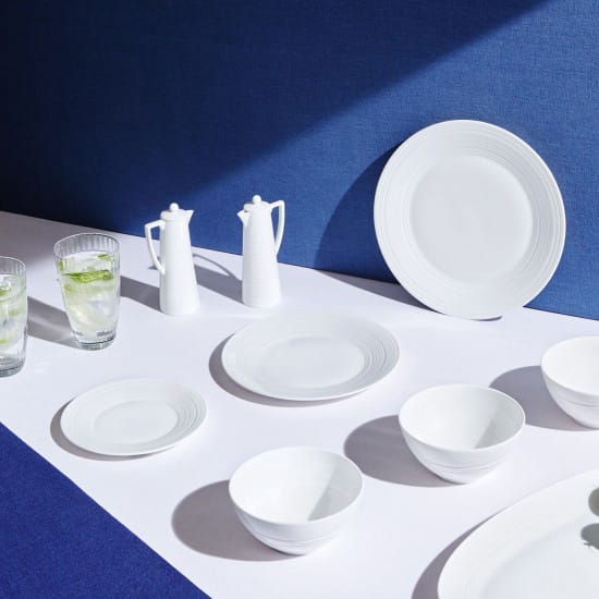 White Strata bord, Ø 27 cm Wedgwood