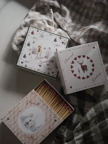 Julemorgen lucifers - Huis - Wik & Walsøe