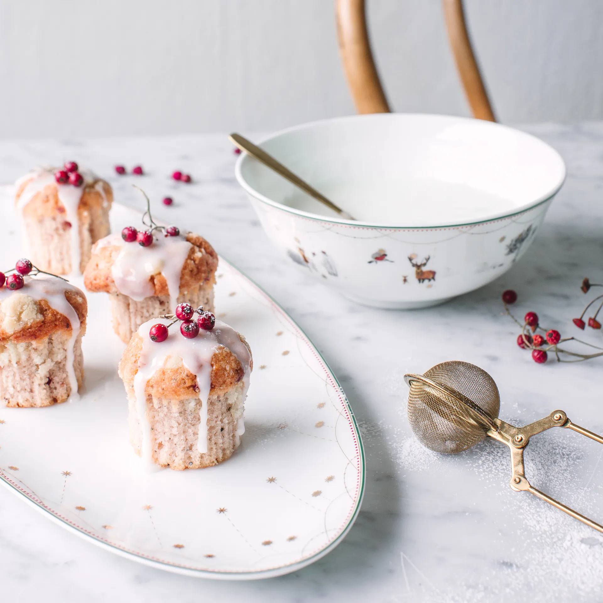 Julemorgen serveerschotel ovaal, 41 cm. Wik & Walsøe