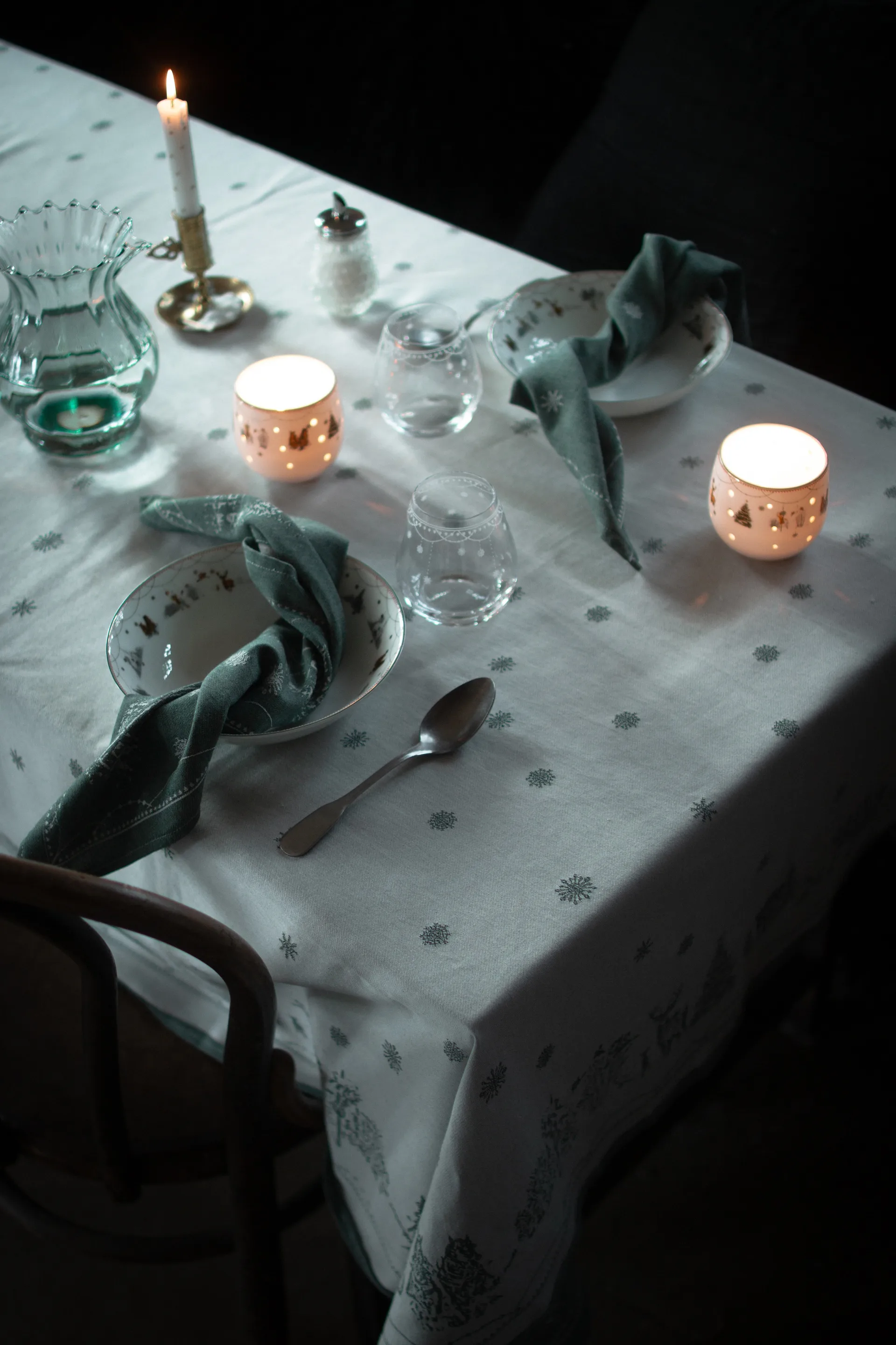 Julemorgen tafellaken, Wit-groen, 140x240 cm Wik & Walsøe