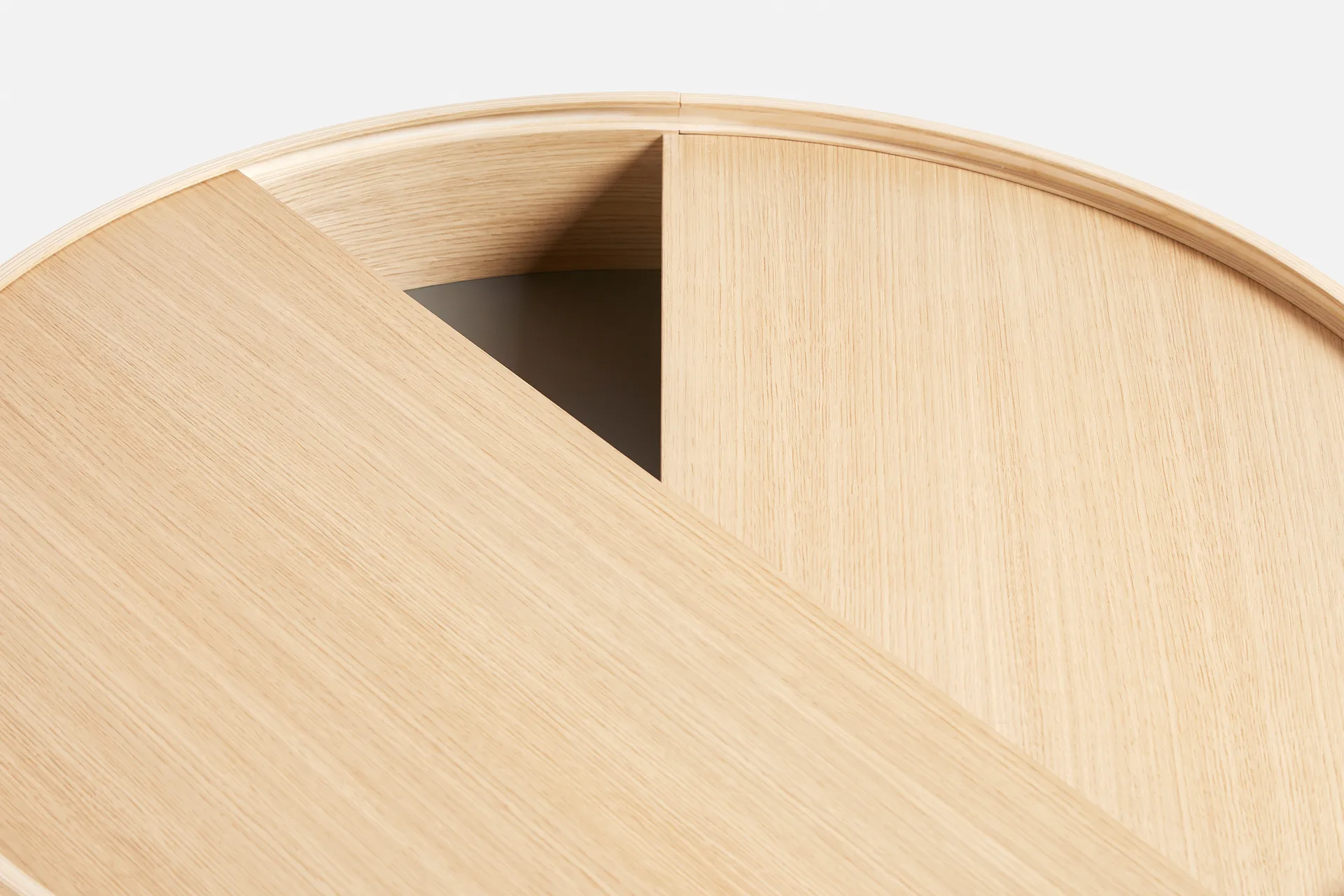 Arc bijzettafel Ø89 cm, Witgepigmenteerd eikenhout Woud