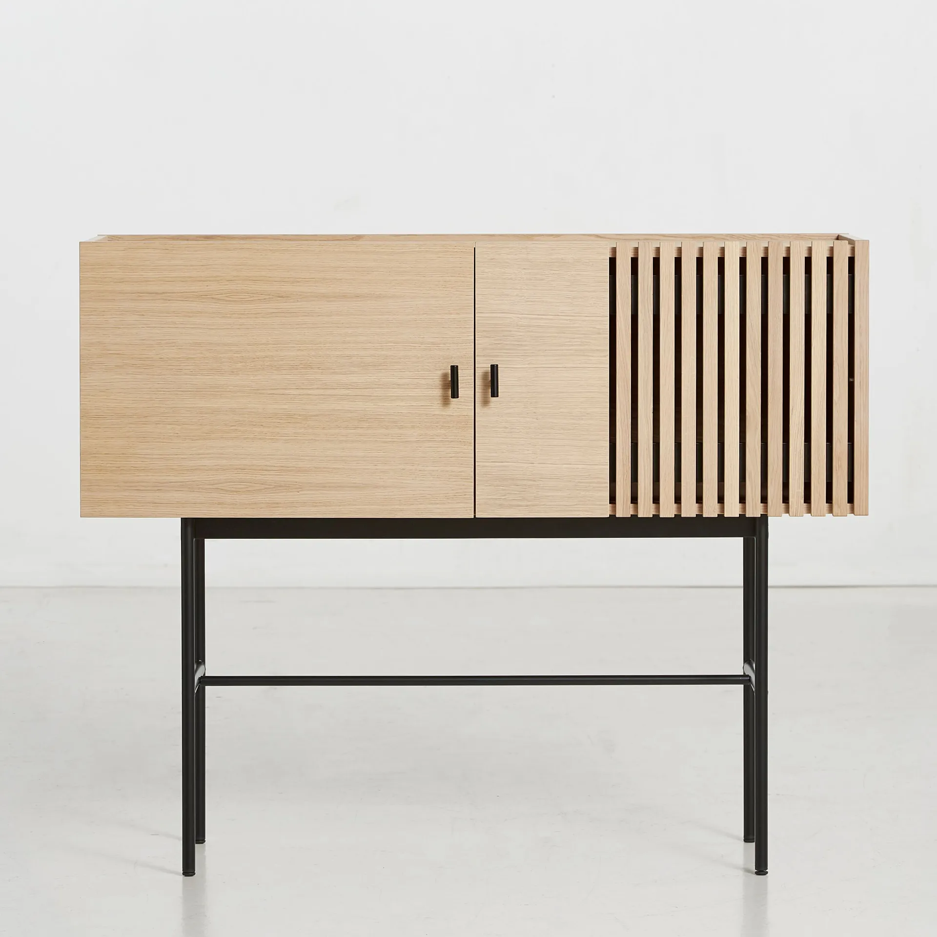 Array bijzettafel, 120cm, witgepigmenteerd eikenhout Woud