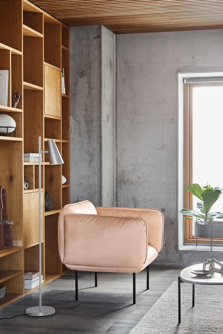 Cono vloerlamp, Satijn Woud