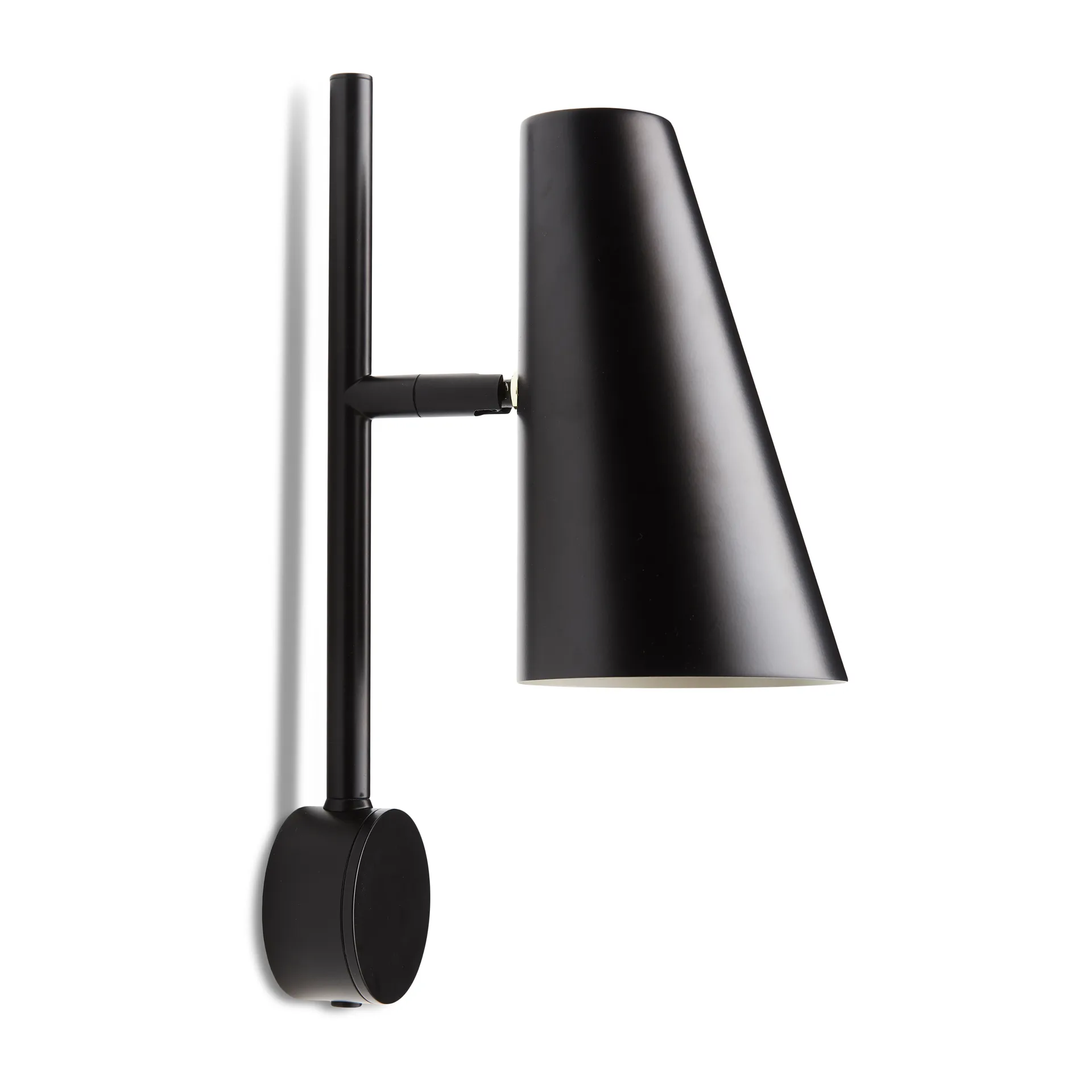 Cono wandlamp, Zwart Woud