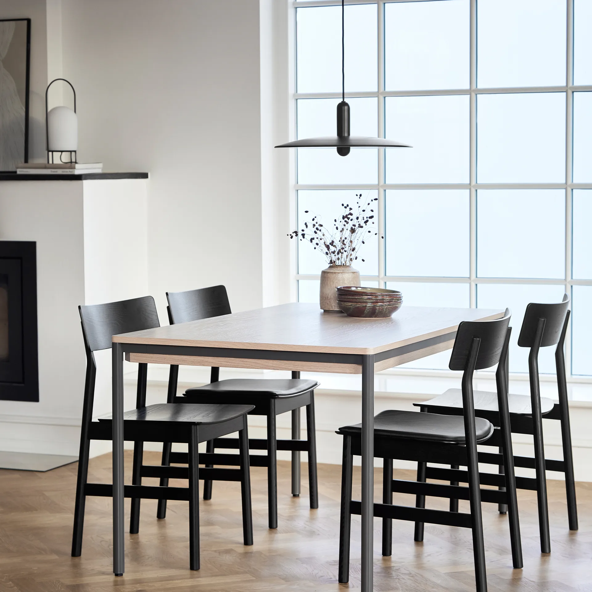 Ghost tafellamp, Zwart-wit opaalglas Woud