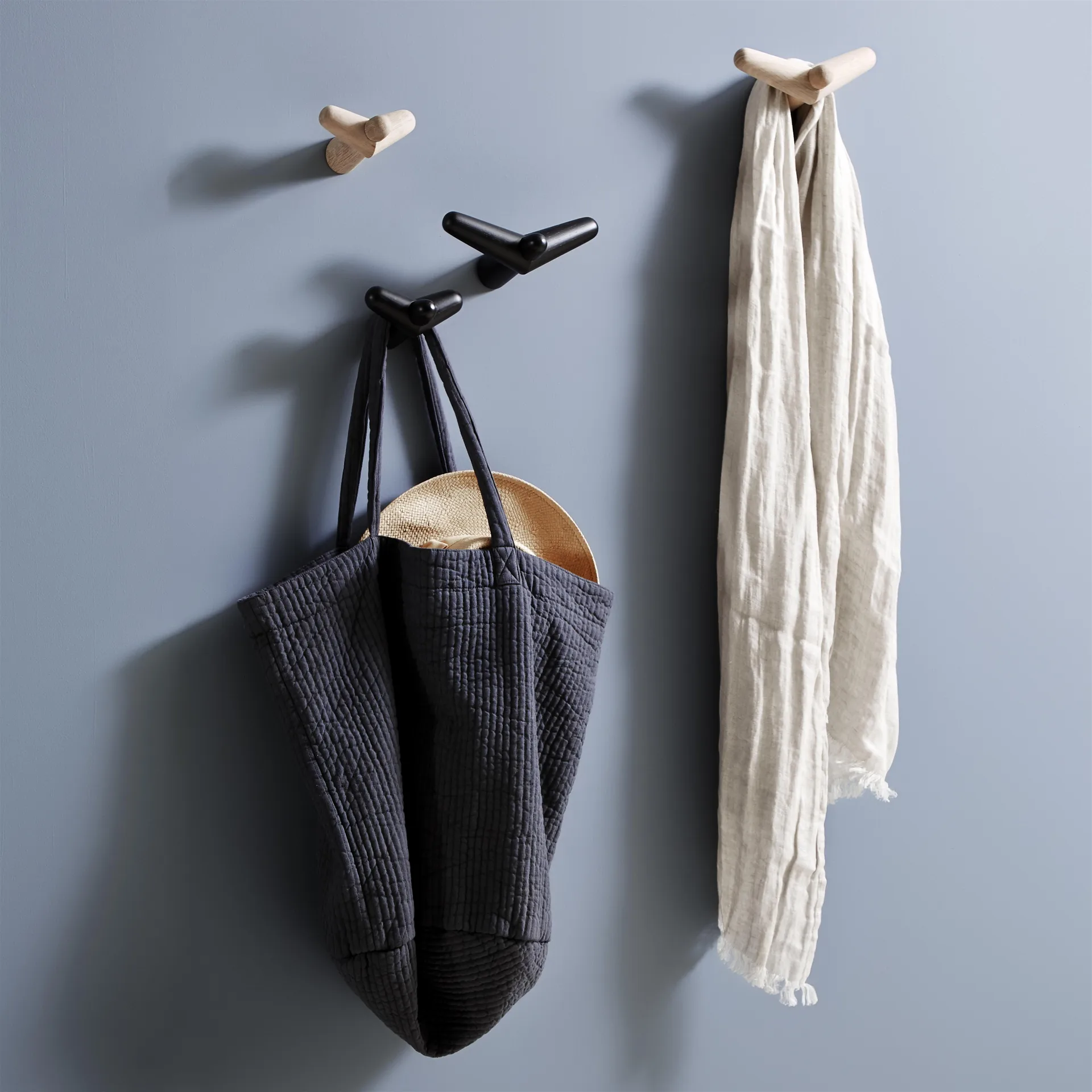 Tail wing haak medium, eikenhout Woud