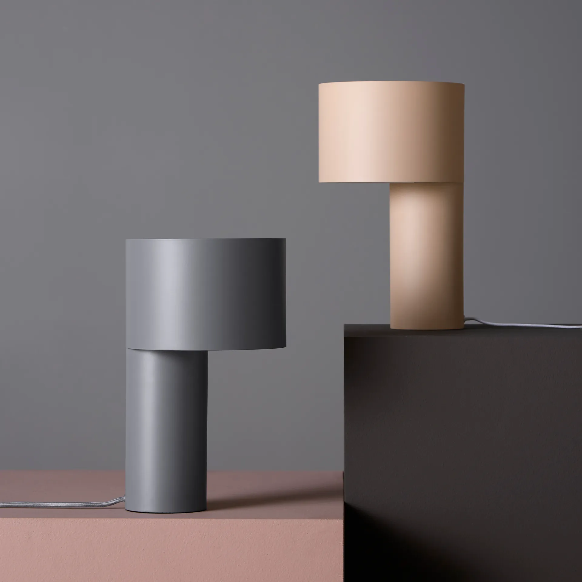 Tangent tafellamp, grijs Woud