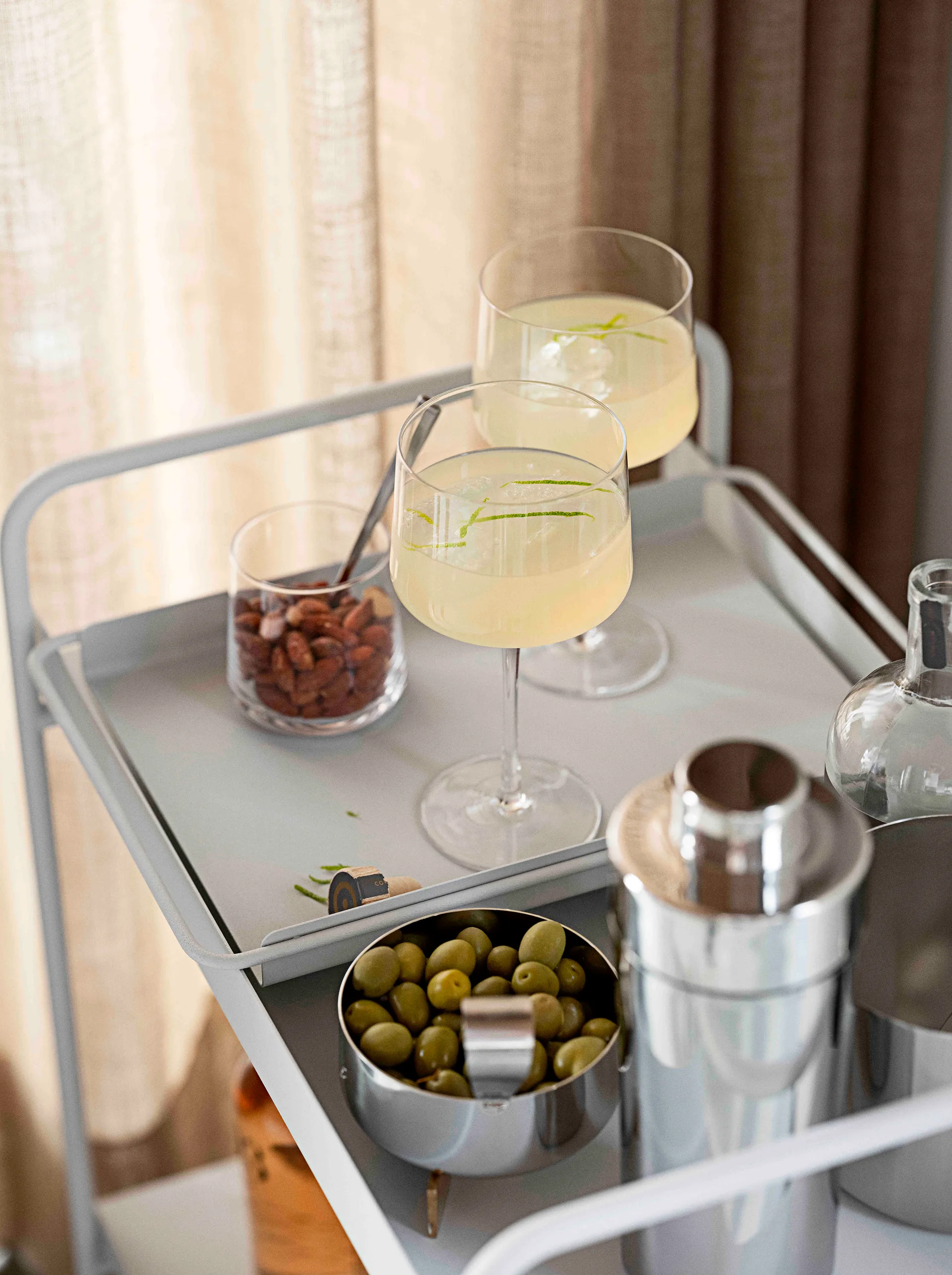 A-Cocktail serveertrolley, Soft grey Zone Denmark