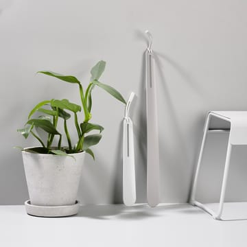 A-Shoehorn schoenlepel 45 cm - Soft grey - Zone Denmark