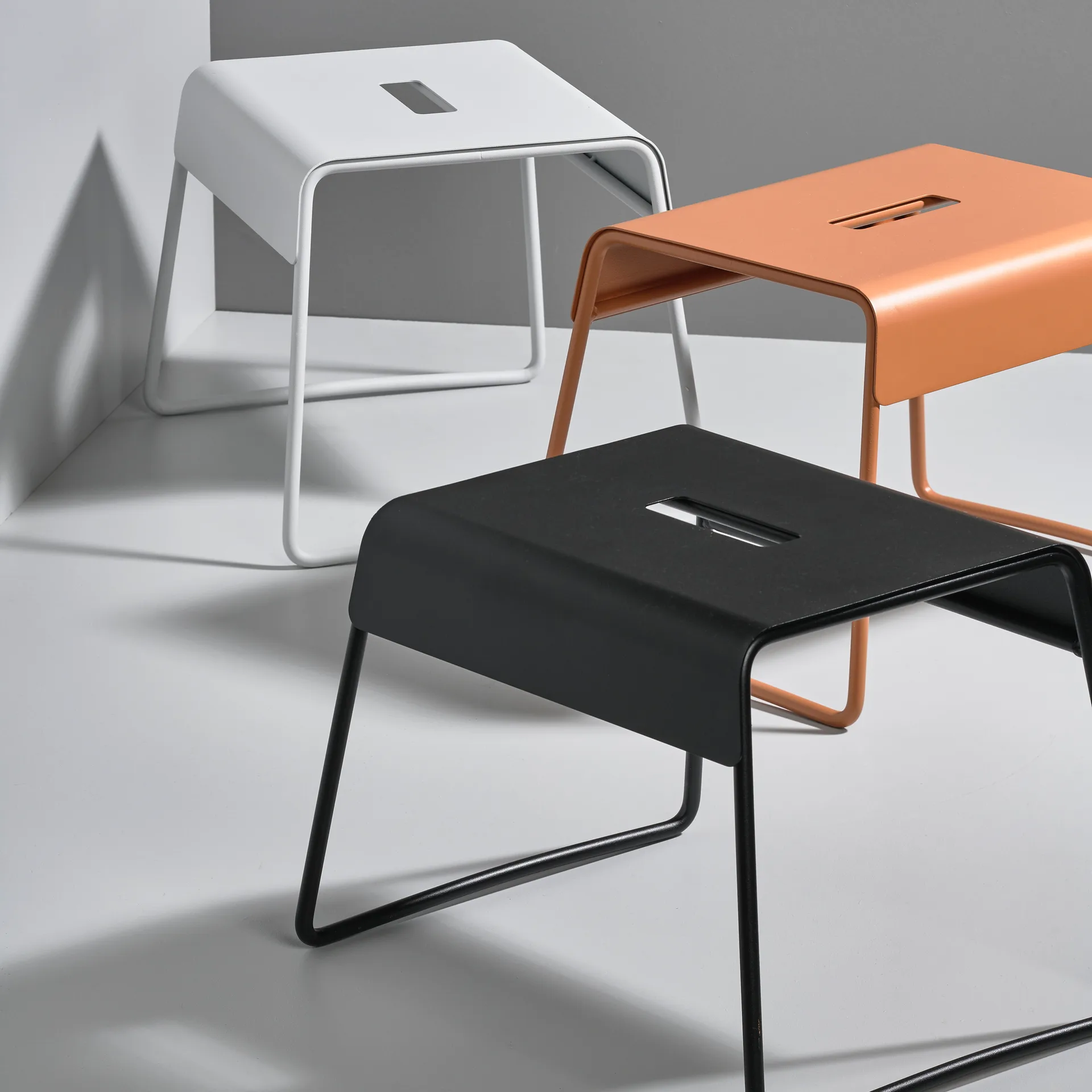 A-Stool kruk, Zwart Zone Denmark