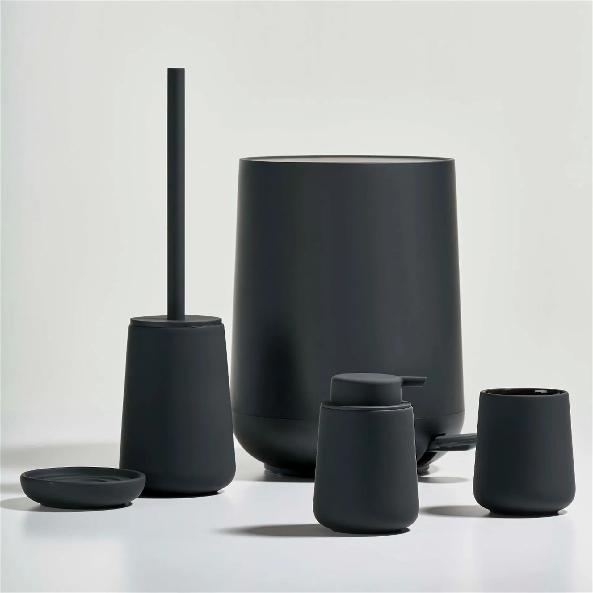 Nova One toiletborstel, zwart Zone Denmark