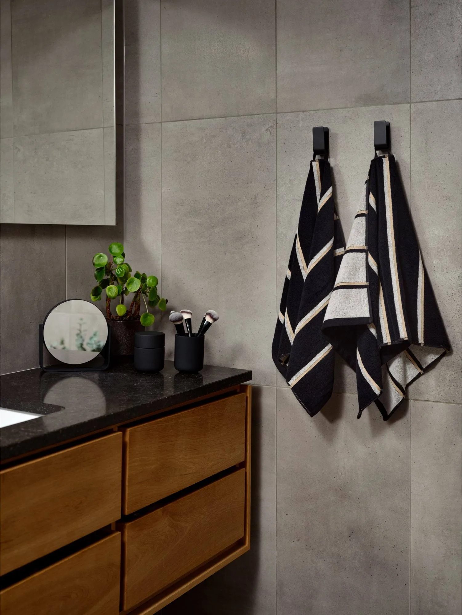 Sauna handdoek, Black-soft grey-camel, 50x100 cm Zone Denmark