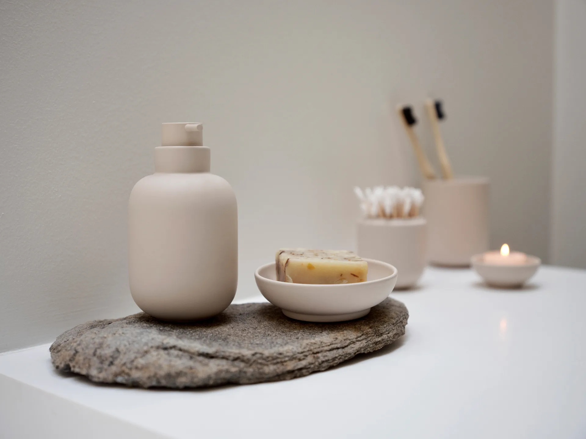 Sensu pot met deksel Ø6,5x9 cm, Sand Zone Denmark