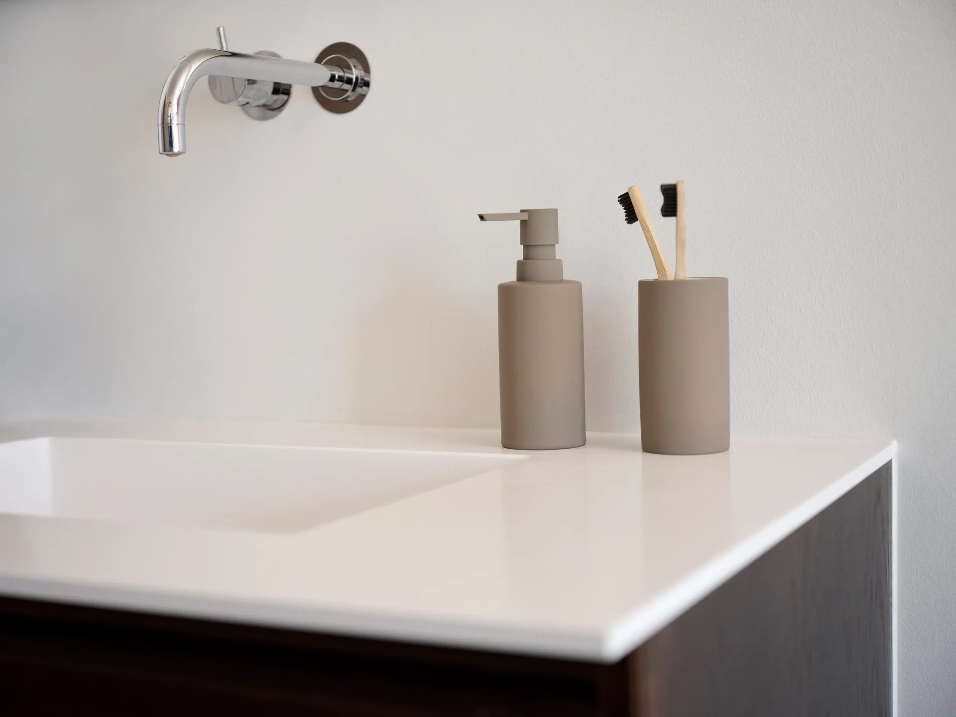 Solo zeepdispenser, Taupe Zone Denmark