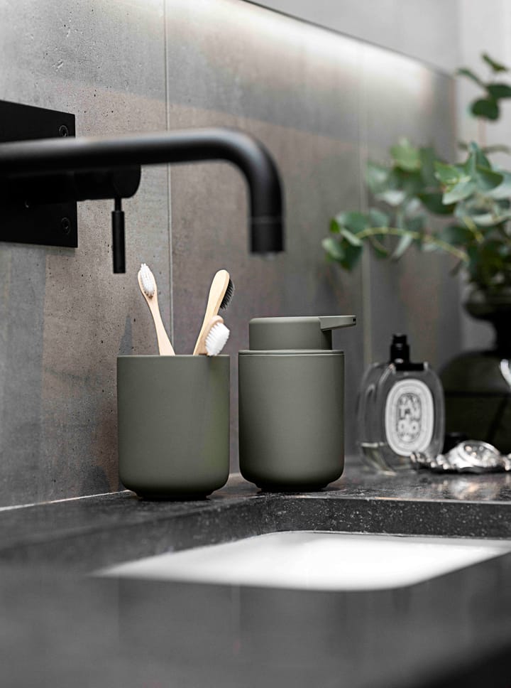 Ume zeepdispenser, Olive green Zone Denmark