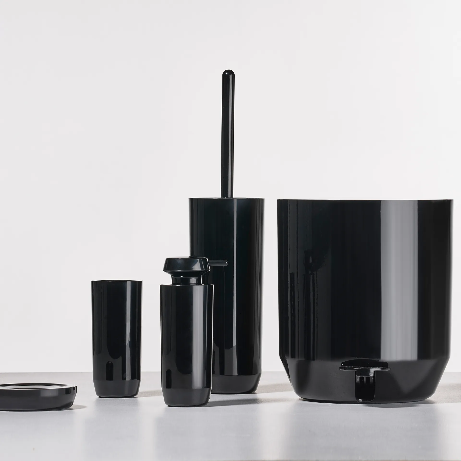 Zone Suii prullenbak, Black Zone Denmark