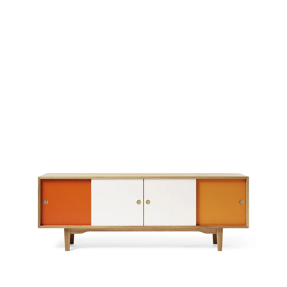 Moodi 180 sideboard, oranje/wit, eikenhouten frame Zweed