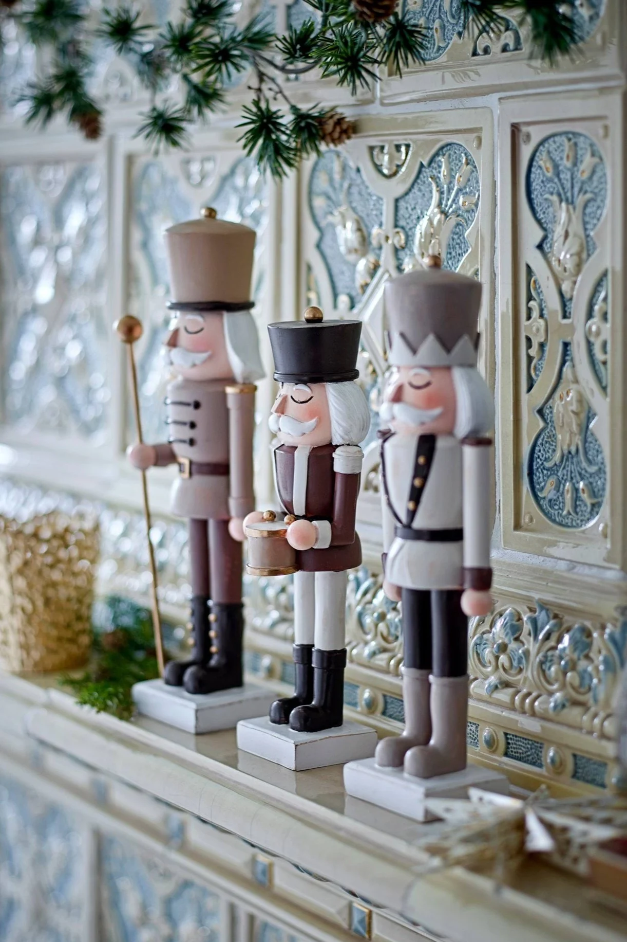 De Hilke Adventskerzenhouder is een traditionele toevoeging aan uw kerstdecoratie voor 2024.