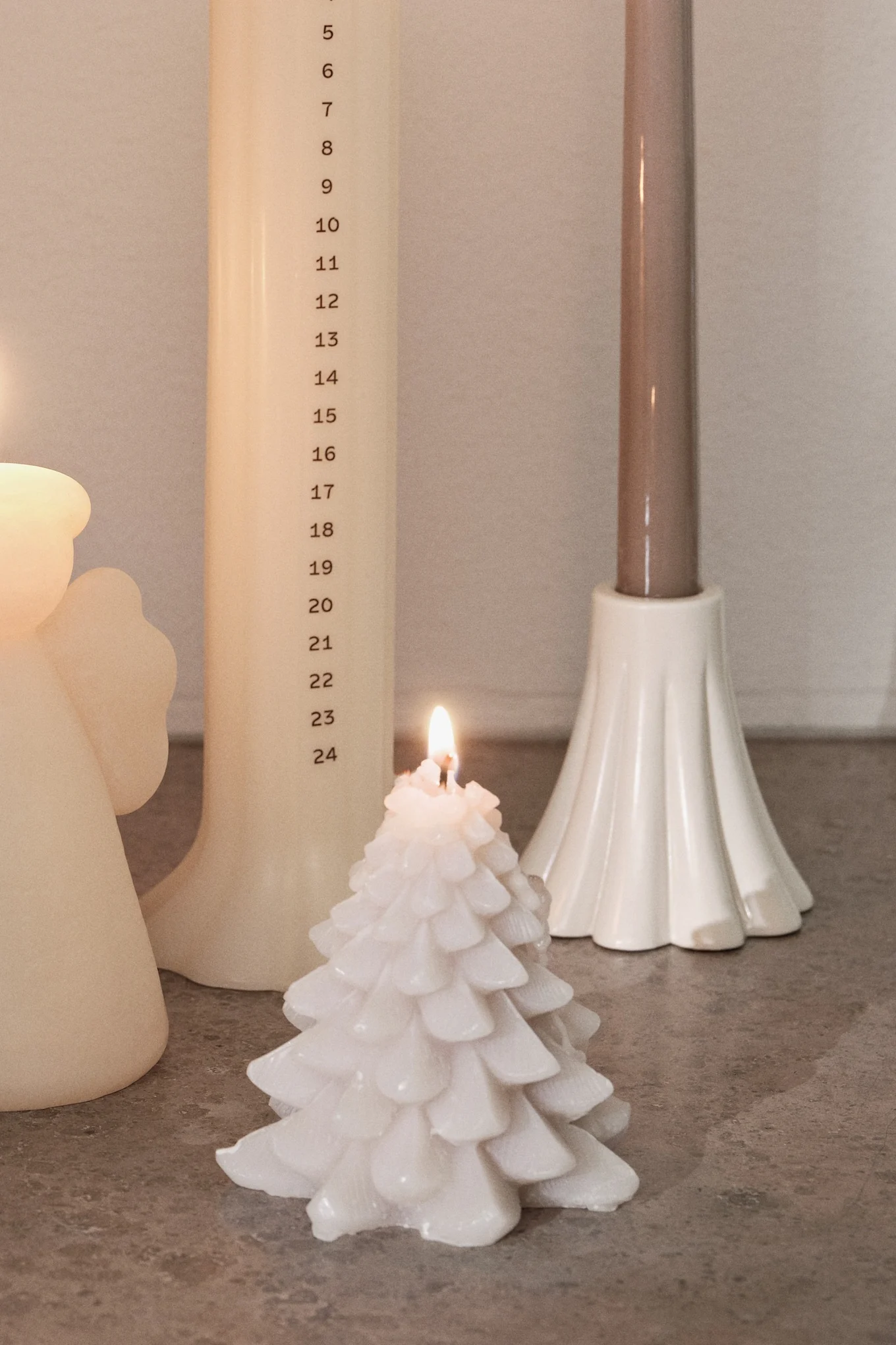 Kersthanger in de vorm van paddenstoelen, van Rosendalh.